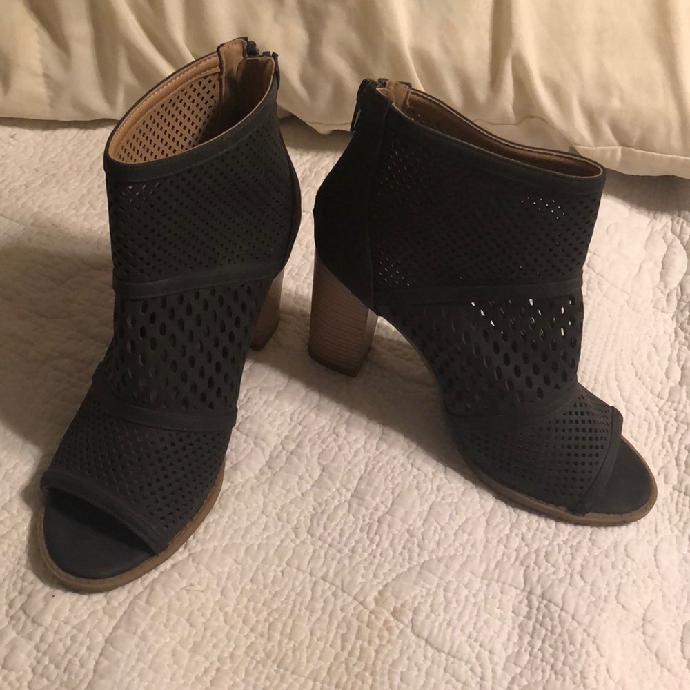 Cute heels